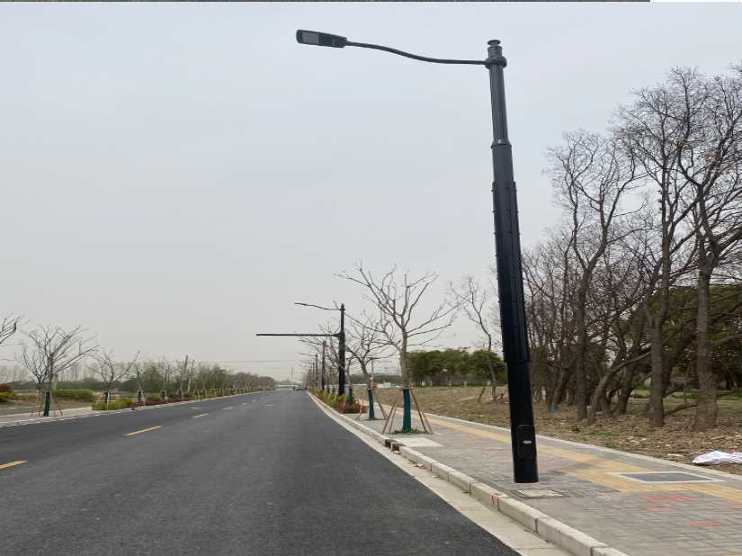 高县上海综合杆 太阳能路灯工程